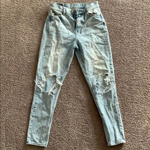 Americ Eagle mom jeans